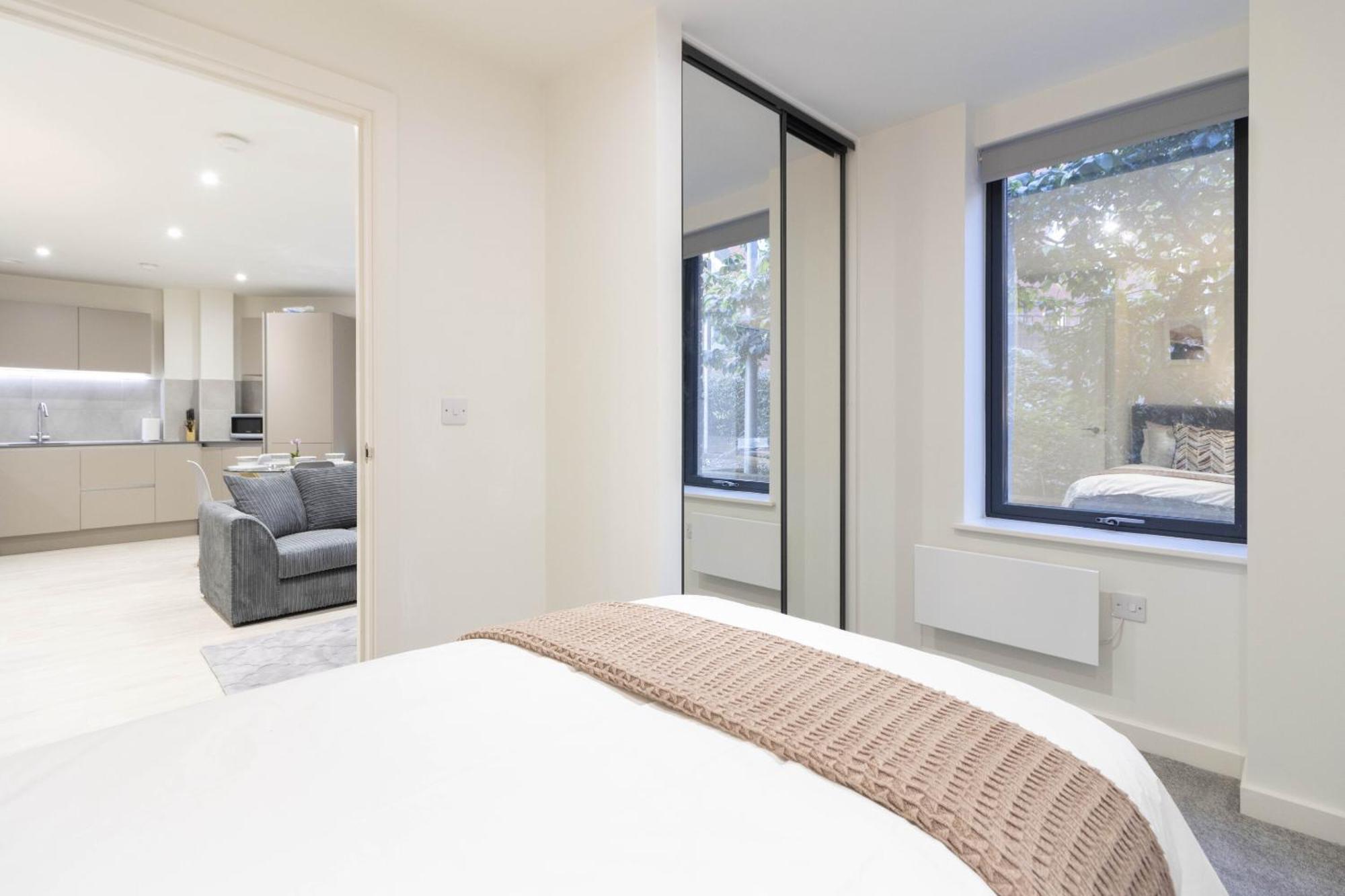 Appartement Linacre 1&2 - One And Two Bed Flat Behind The Cathedral With Free Parking And Fast Wifi à Exeter Chambre photo