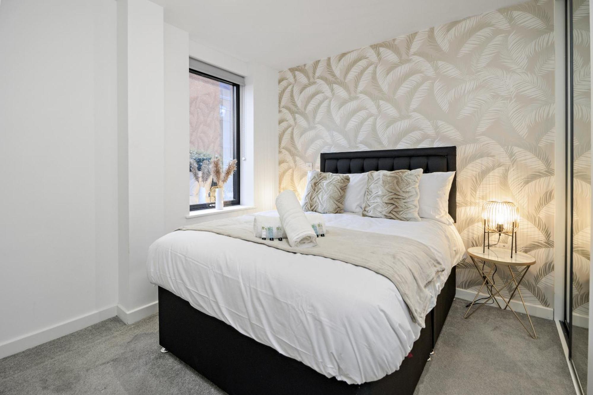 Appartement Linacre 1&2 - One And Two Bed Flat Behind The Cathedral With Free Parking And Fast Wifi à Exeter Chambre photo